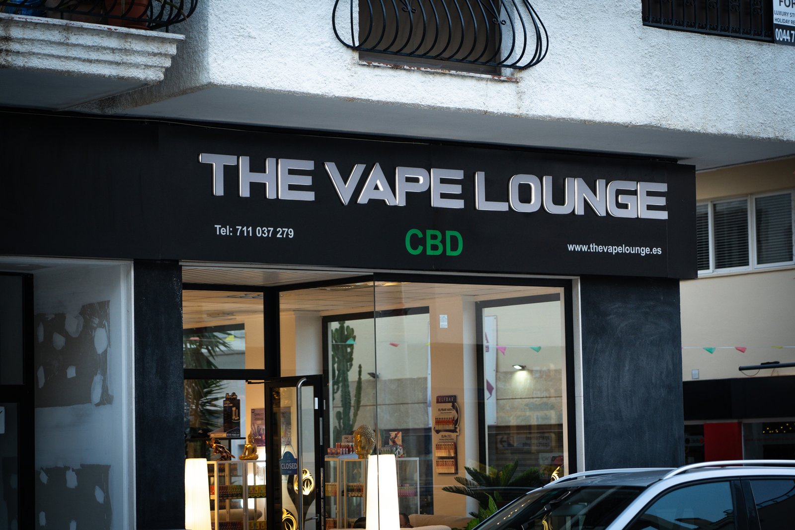 The Vape Lounge Moraira storefront on Crta. Moraira a Calpe