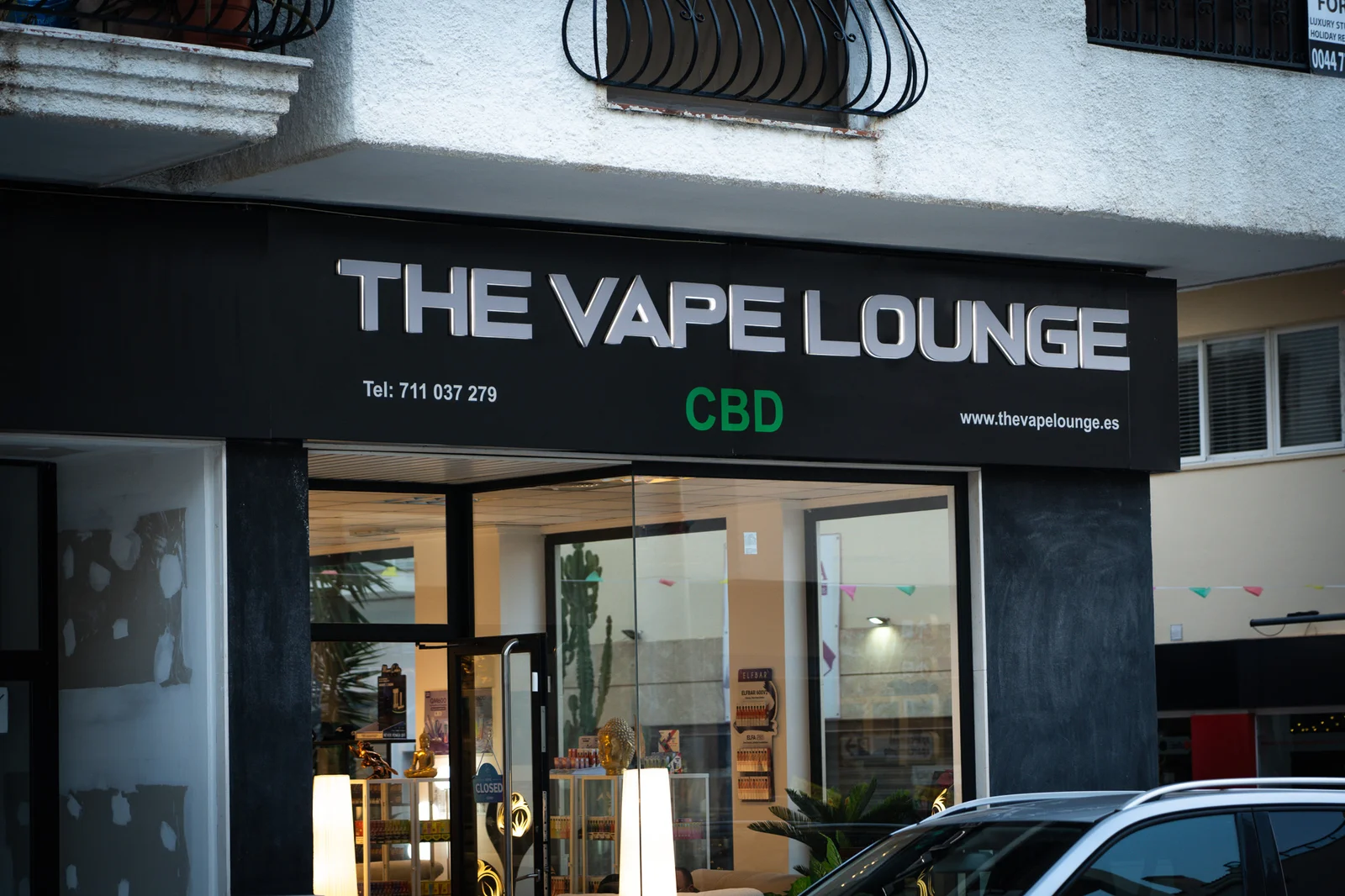 The Vape Lounge Moraira storefront on Ctra. Moraira a Calpe, Alicante, Spain